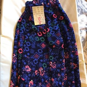 Stunning Lularoe Madison NWT